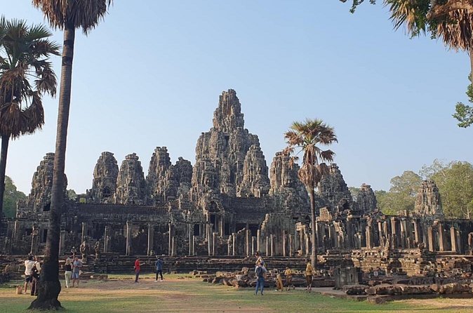 Full Day Angkor Wat Temples Tour with Pickup - What the $30 price really covers
