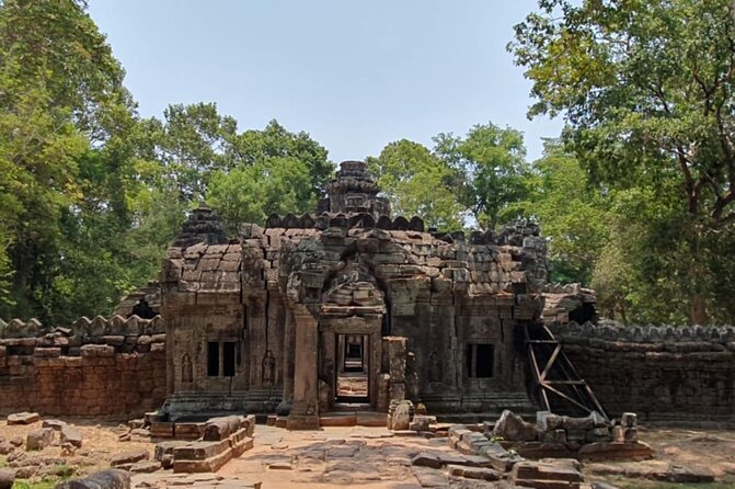 Full Day Angkor Wat Temples Tour with Pickup - Angkor Wat, the day’s essential first stop