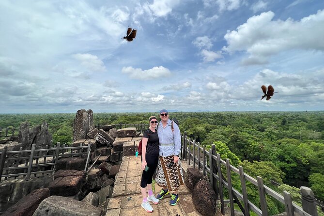 Full Day Banteay Srei Beng Mealea and Koh Ker Small Group Tour - Koh Ker and the climb at Prasat Thom