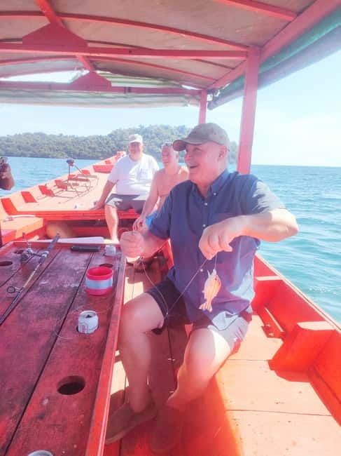 Full Day City Tour with A Boat Trip to 2 Islands - Who should book this day