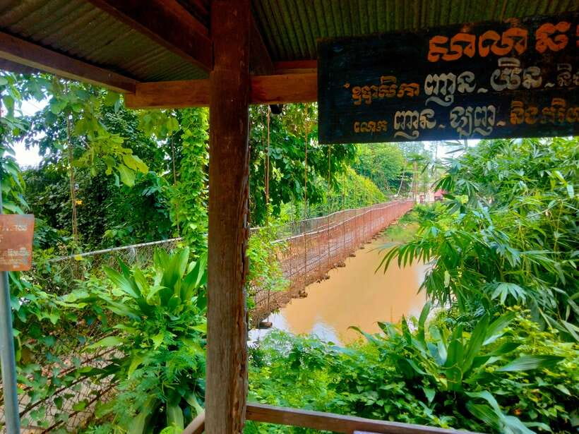 Full-day: Original bamboo train, Wat Banan, Phnom Sampov - What the $15 price really covers