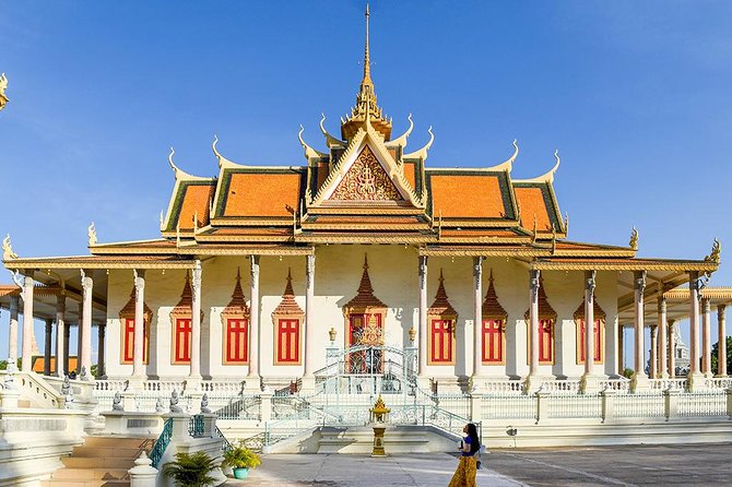 Full-Day Phnom Penh Sightseeing Tour & Killing Field - The afternoon at Tuol Sleng and Choeung Ek