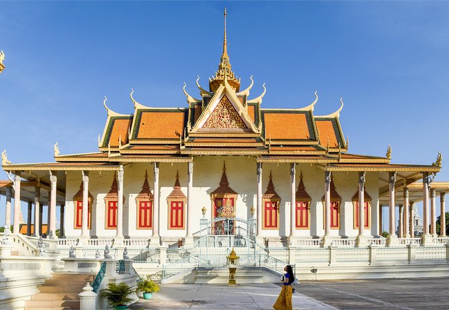 Full-Day Phnom Penh Sightseeing Tour & Killing Field - The Royal Palace and Silver Pagoda