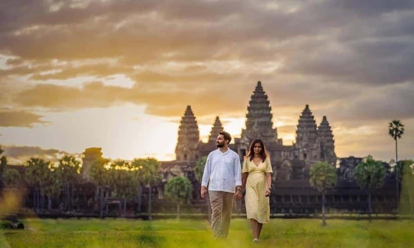 Full Day Private of Angkor Wat Tour with Tuk Tuk - Angkor Wat, the two-hour centerpiece
