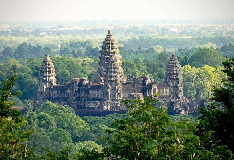 Full Day Private of Angkor Wat Tour with Tuk Tuk - The Terrace of the Elephants and royal ceremony