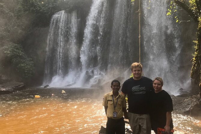 Full-Day Private Tour Phnom Kulen and Waterfalls - How the transport and private format affect the day