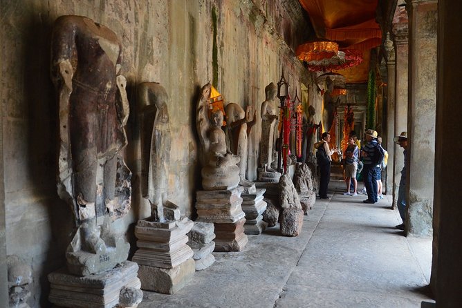 Full-Day Siem Reap Angkor Major Temples Private Tour - Bayon Temple and its 216 stone faces