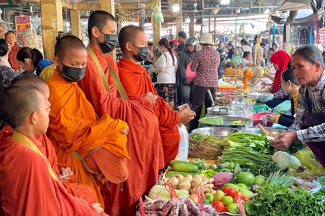 Full day tour by bicycle & tuk tuk,bamboo train,bat cave,villages - Key points before you book