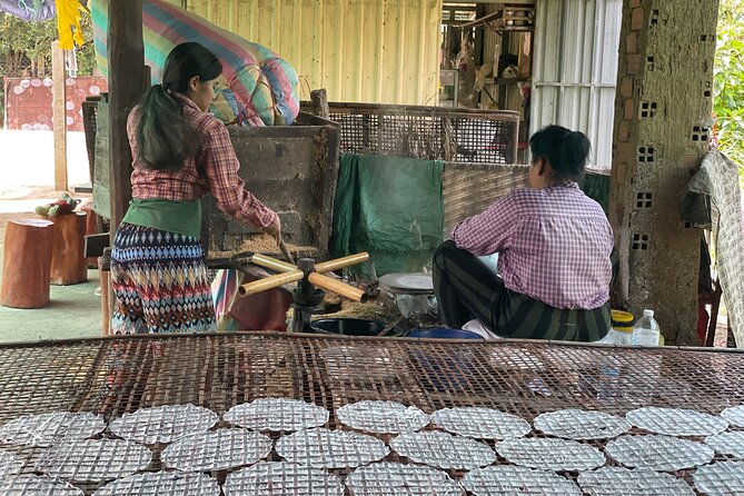 Full day tour by bicycle & tuk tuk,bamboo train,bat cave,villages - Wat Samrong Knong and Cambodia’s difficult past