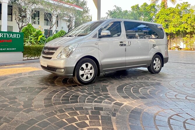 Full Day Tour Phnom Penh to Siem Reap Taxi, Angkor Visit & Return - First look at Angkor Wat