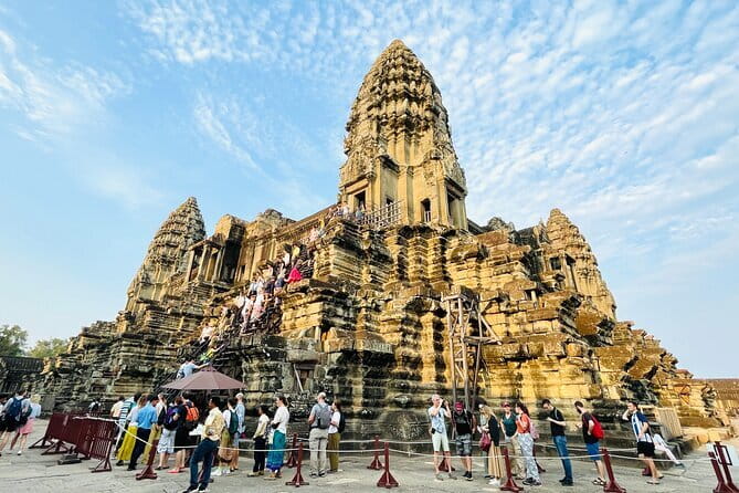 Full Day Tour Photography in Siem Reap - Bayon and the South Gate of Angkor Thom