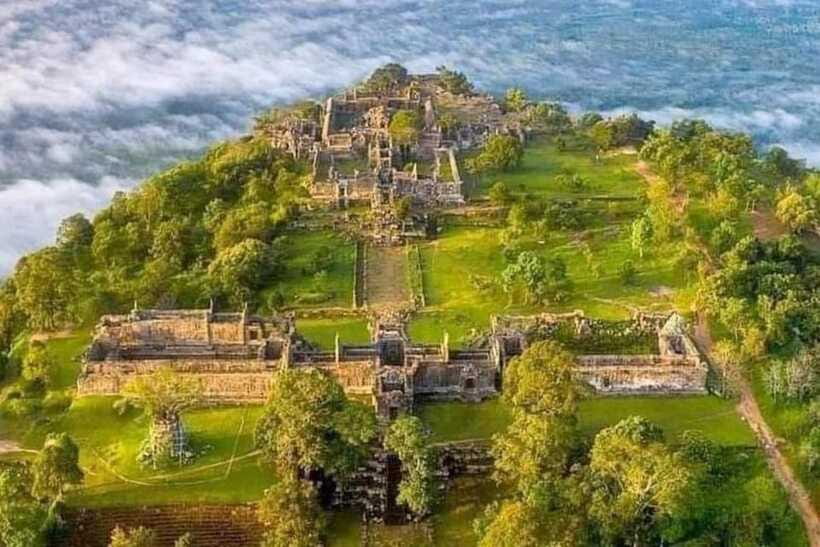 Full-Day Tour Preah Vihea & Koh Ker Temple - What the guide and driver add to the day