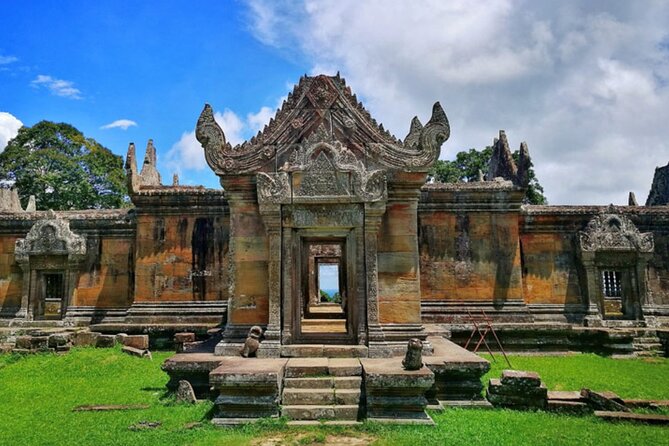 Full Day Trip to Beng Melea and Koh Ker Temple from Siem Reap - Two remote temple areas in one demanding day