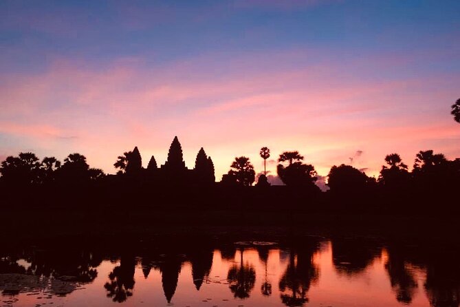 Golden Hours: Angkor wat sunrise photography tour with a pro! - Who will enjoy this private morning most