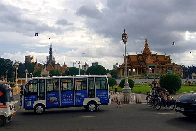Guided Phnom Penh Heritage Tour - Chinese quarters, a Hokkien temple, and the old Naga Bridge