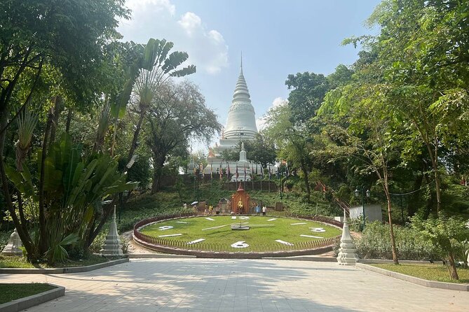Guided Phnom Penh Heritage Tour - From the old country club to the National Library