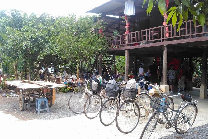 Half day morning bicycle tour to Explore local livelihood and test local snacks - Key details before you book