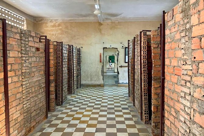 Half-Day Phnom Penh City Tours - A private car makes a short visit easier