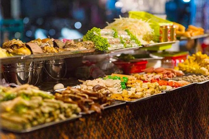 Half Day - Phnom Penh Food Tour - Orussey Market: two hours among Phnom Penh food stalls