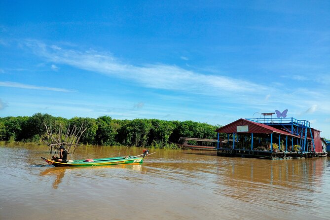 Half-Day Private Sunset Tour In Kampong Phluk From Siem Reap - The sampan cruise toward Tonle Sap