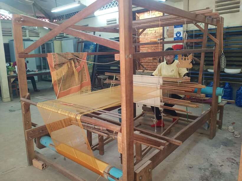 Half Day Trip: Silk Farm, Satcha, and Senteur d'Angkor Tour - Satcha’s six workshops and bamboo design