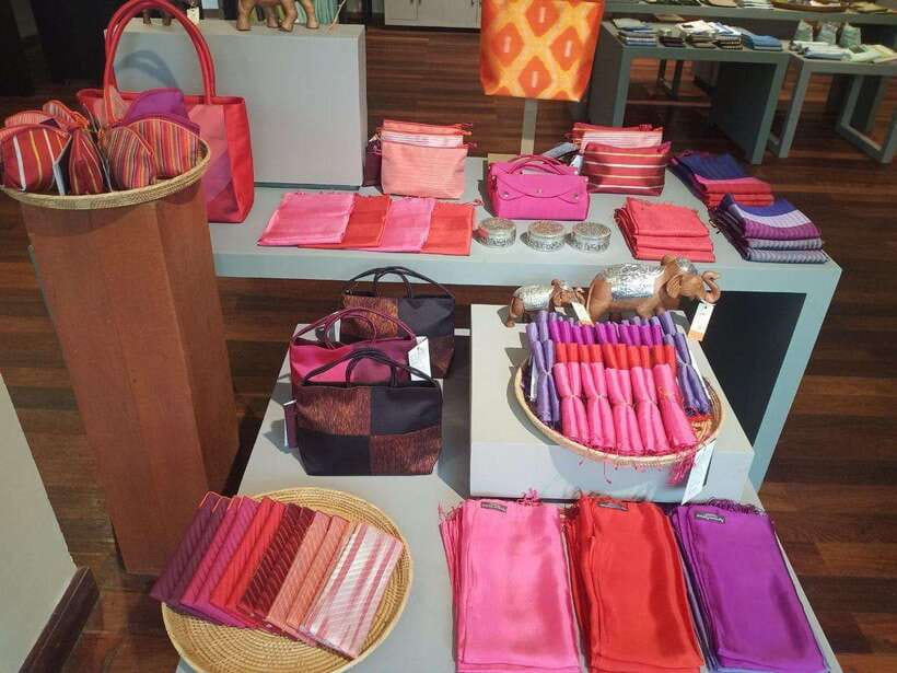 Half Day Trip: Silk Farm, Satcha, and Senteur d'Angkor Tour - Practical advice for a smoother visit