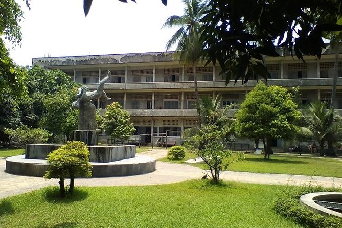 Half Day Trip to Killing Field and Genocidal Museum - Starting at Tuol Sleng, the former S-21 prison