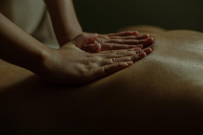 Head, Back and Shoulder Massage in Phnom Penh - Why this massage fits a Phnom Penh sightseeing day