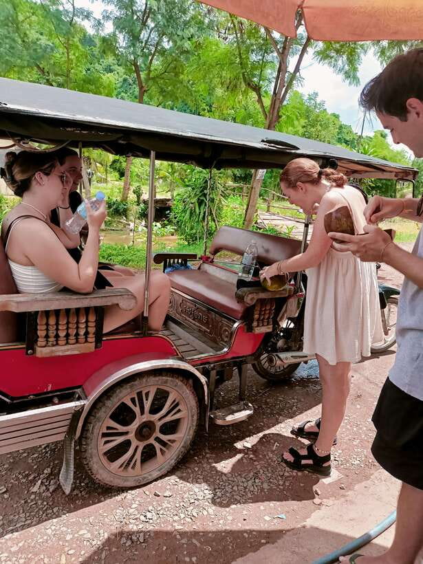 Kampot Countryside include Pepper farm,Kep crab market beach - Phnom Chhngok and its 203-step climb