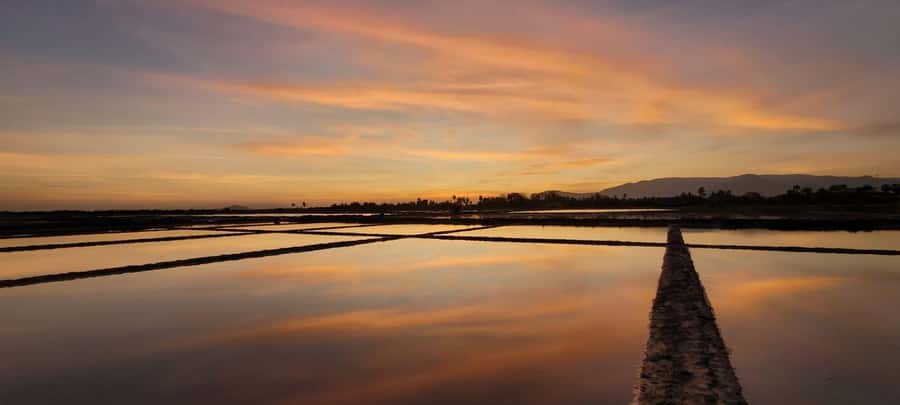 Kampot Countryside include Pepper farm, Salt field & Lake - Should you book this Kampot tour?