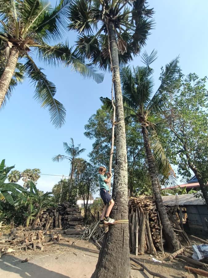 Kampot Countryside include Pepper farm, Salt field & Lake - Brateak Krola and a difficult chapter in Cambodia