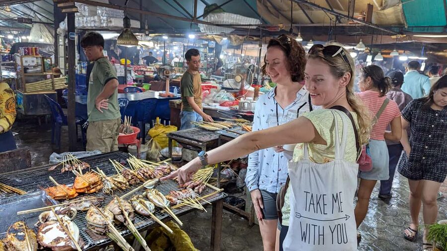 Kampot Pepper & Kep/Crab Market Tours: Salt, Secret lake - A full day from Kampot to Kep