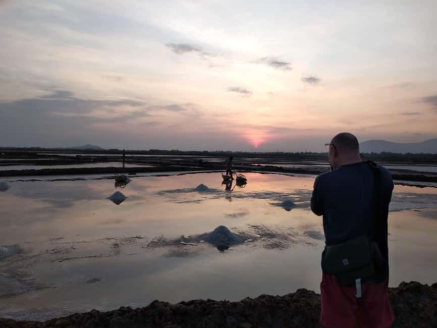 Kampot Pepper & Kep/Crab Market Tours: Salt, Secret lake - Kep’s crab market and the cost of lunch