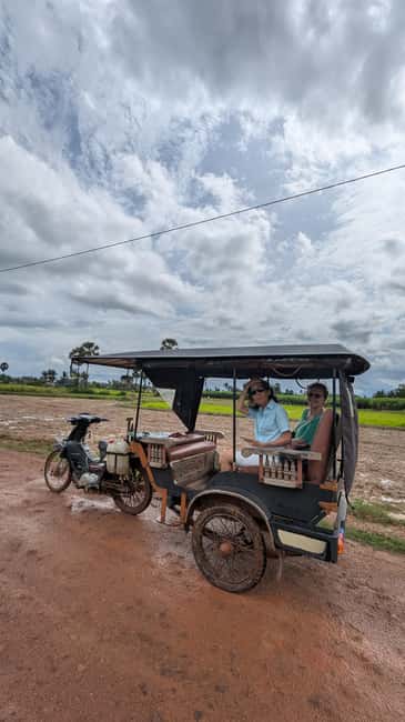 Kampot Pepper & Kep/Crab Market Tours: Salt, Secret lake - Villages, rice fields, and a slower view of Kampot Province