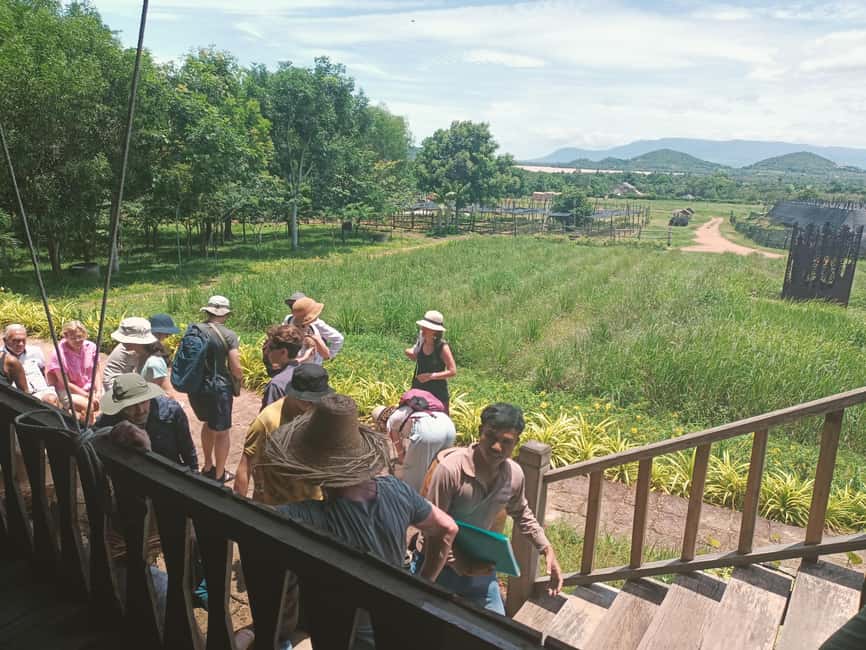Kampot-Phnom Penh include Pepper farm Tour, Salt field, Lake - Should you book it?