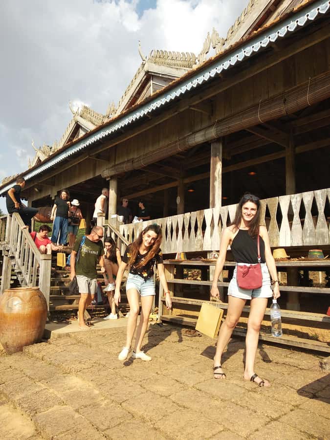 Kampot's Countryside & Kayak Tour, Pepper Farm include Lunch - Inside the cave and its sixth-century temple