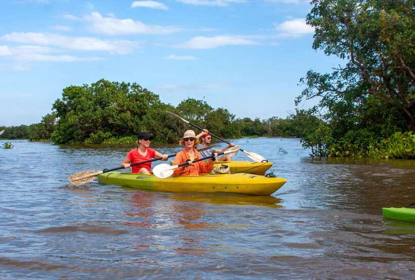 Kayaking & Floating Village in Siem Reap - Paddling past Mechrey’s floating homes
