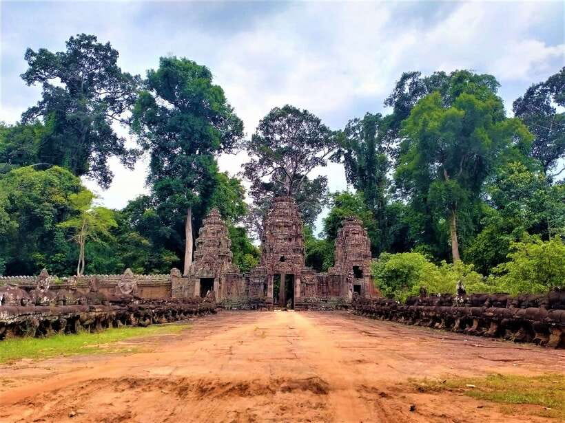 Kbal Spean Trekking Tour with Banteay Srei & Landmine Museum - Practical planning for a smoother day