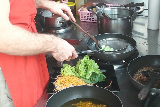 Khmer Gourmet Cooking Class - Cooking from scratch in a clean kitchen