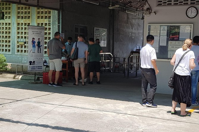 Killing field and Toul Sleng genocide museum Tour - Pickup can be the weak point