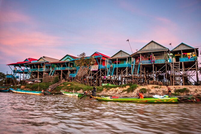 Kompong Khleang Floating Village from Siem Reap - Entering Kompong Khleang’s stilted village