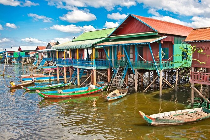 Kompong Phluk Floating village & Mangrove forest cruise - The ride from Siem Reap to Tonlé Sap