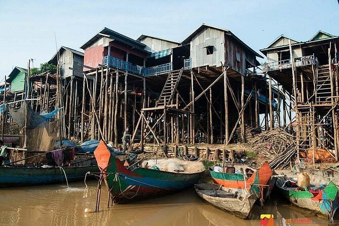 Kompong Phluk Village Tonle Sap Lake Half-Day Tour From Siem Reap - Through the flooded forest by small boat