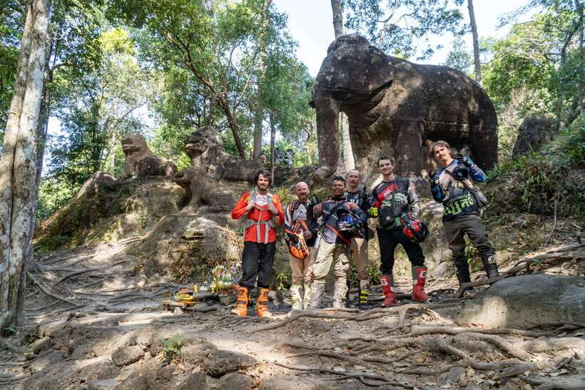 Krong Siem Reap: Kulen Mountain Trails Dirt Bike Adventure - Key points at a glance