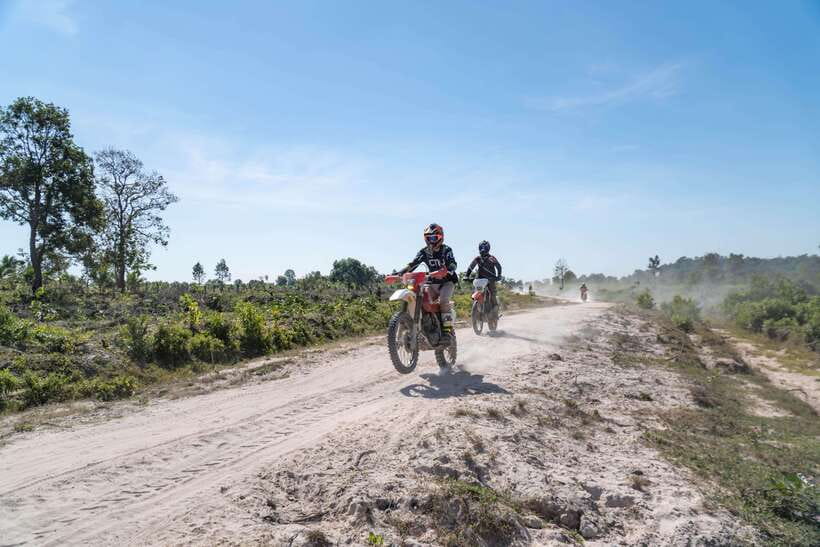 Krong Siem Reap: Kulen Mountain Trails Dirt Bike Adventure - Local lunch and the waterfall swim