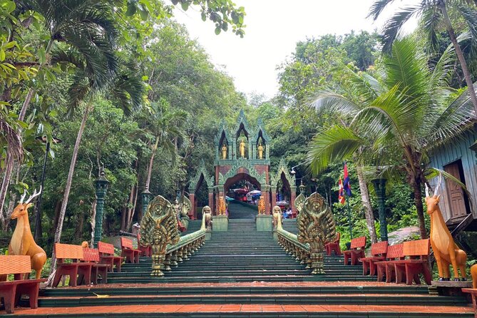 Kulen Mountain With Ticket included Plus Banteay Srei Temple Tour - The 1000 Lingas are the mountain’s most unusual sight