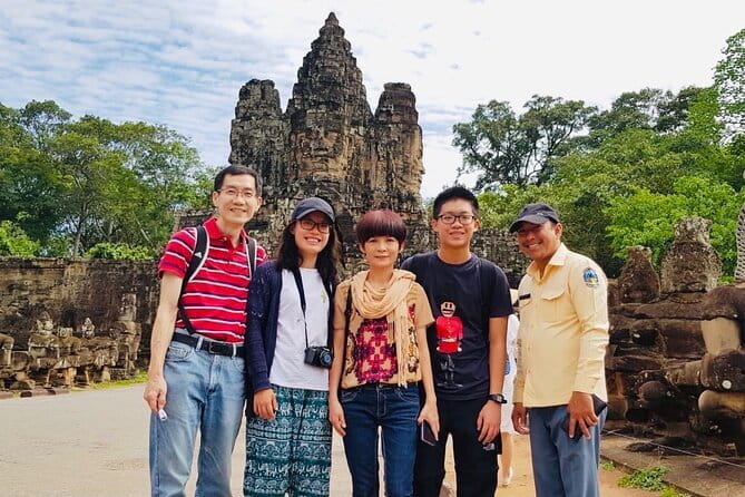 Kulen National Park Ticket -Waterfall & 1000 Lingas - Preah Ang Thom and the giant reclining Buddha