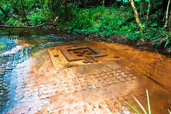 Kulen Waterfall and 1000 Lingas River Private Tour - Why Phnom Kulen makes a good break from Angkor