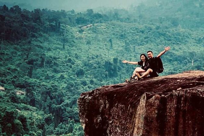 Kulen Waterfall Join-in Tour (local Picnic lunch) - Preah Ang Thom and the reclining Buddha