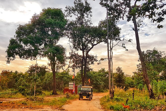 Magical Kulen Mountain by Cambodiajeep - Khmer lunch and the practical value of the package